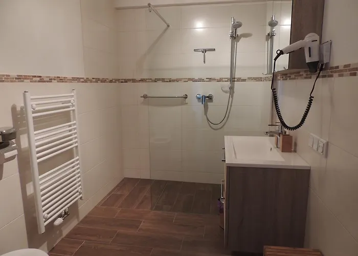 Appartments Rindisplatzl Hotel *